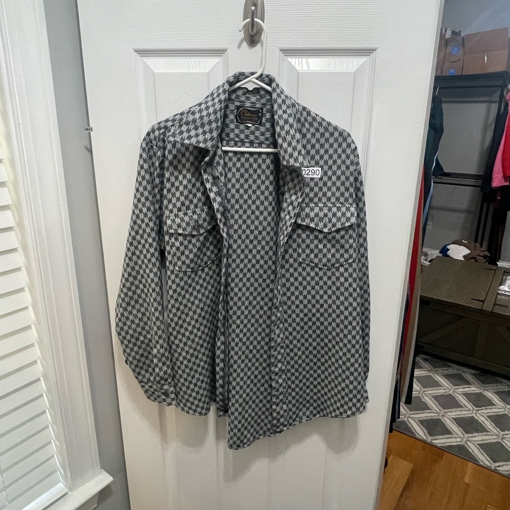 COPY - Cadence button shirt large gray men’s shirt